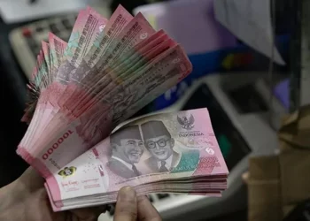Merosot Lagi, Rupiah Tembus Rp17.706 Pagi Ini